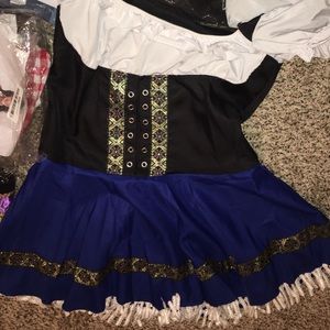 Cosplay/Halloween costumes